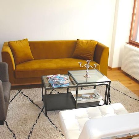 Paraderma Apartment Im Zentrum Baden Bei Wien Екстериор снимка