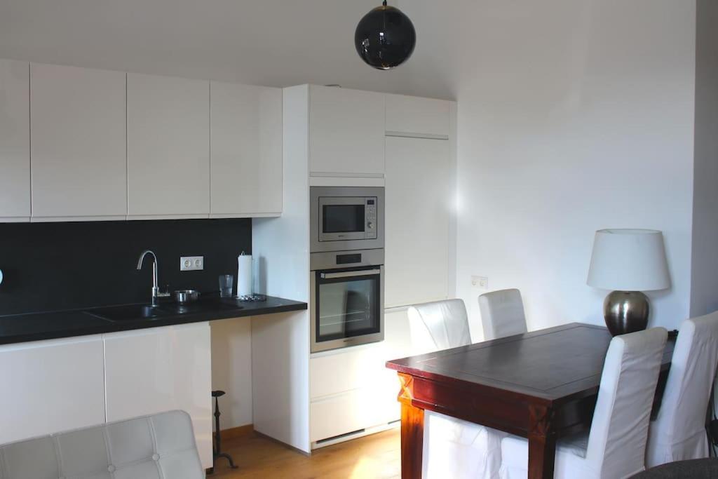 Paraderma Apartment Im Zentrum Baden Bei Wien Екстериор снимка